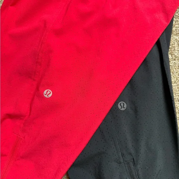 Two pair of Lululemon women’s Adapted State Perforated Joggers!!! - Picture 6 of 6